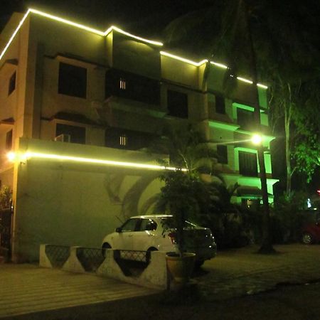 Hotel Sai Regency Daman Luaran gambar