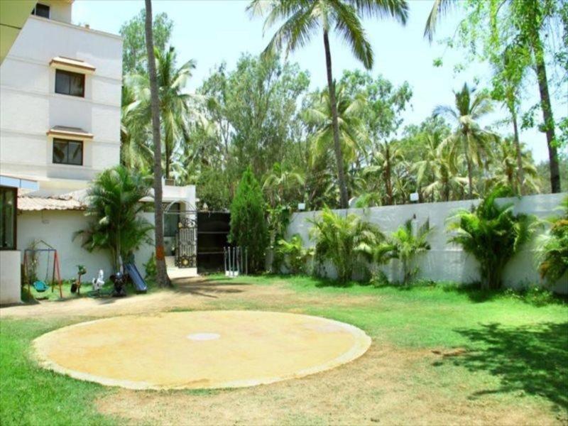 Hotel Sai Regency Daman Luaran gambar