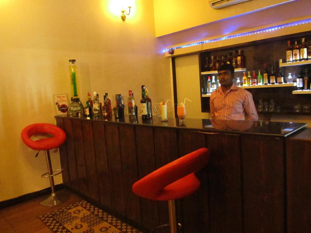 Hotel Sai Regency Daman Luaran gambar