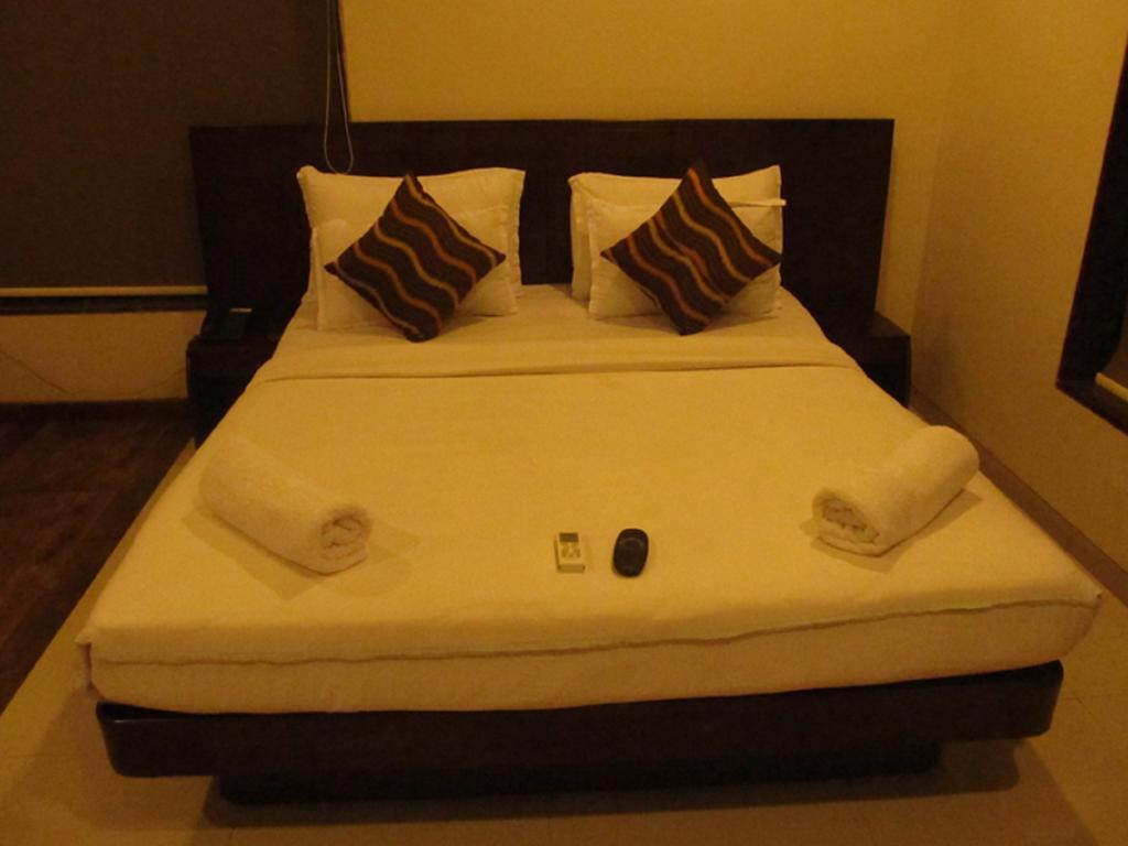 Hotel Sai Regency Daman Luaran gambar